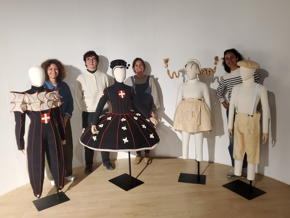 Les 4 costumes olympiques restaurés